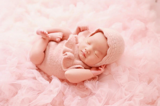 余江六个月的宝宝